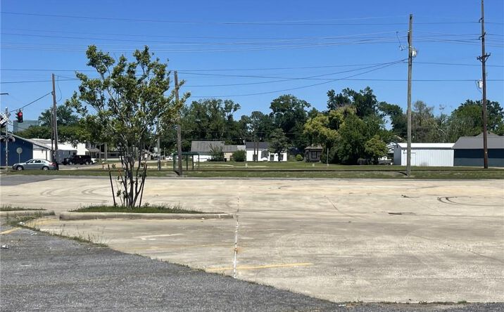 Pictures of Land property located at 0 12th Street, Lake Charles, LA 70601 for sales - image #1