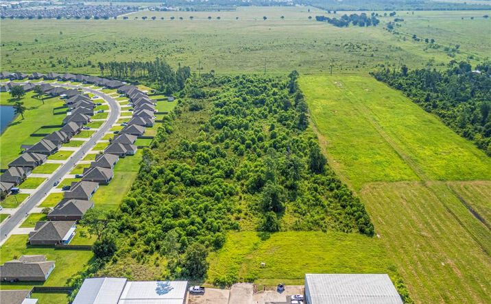 Pictures of Land property located at 0 Petro Point Drive, Lake Charles, LA 70607 for sales - image #1