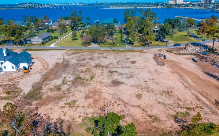 Pictures of Land property located at Henderson Bayou Road, Lake Charles, LA 70605 for sales - image #1