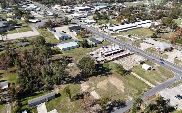 Pictures of Land property located at Champagne Circle TBD, Moss Bluff, LA 70611 for sales - image #1