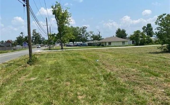 Pictures of Land property located at 628 Post Oak Road, Sulphur, LA 70663 for sales - image #1