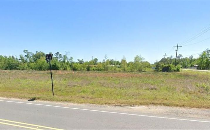 Pictures of Land property located at 0 S Beglis Parkway, Sulphur, LA 70665 for sales - image #1