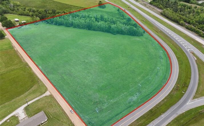 Pictures of Land property located at Hwy 165 Highway, Iowa, LA 70647 for sales - image #1