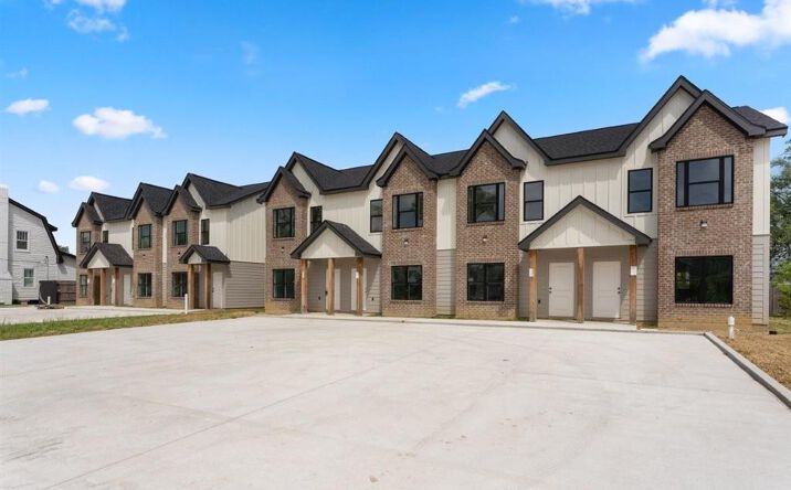 Pictures of Multifamily property located at 619 Clarence Street, Lake Charles, LA 70601 for sales - image #1