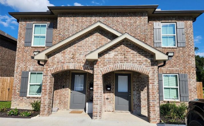 Pictures of Multifamily property located at 602 Penn Street 1-9, Lake Charles, LA 70601 for sales - image #1