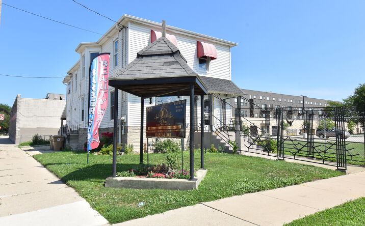 Pictures of Retail, Industrial property located at 6103 23rd Ave, Kenosha, WI 53143 for sales - image #1