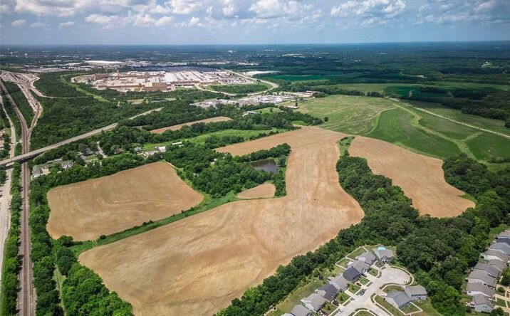 Pictures of Industrial, Land property located at 2133 Gilmore Ln, Wentzville, MO 63385 for sales - image #1