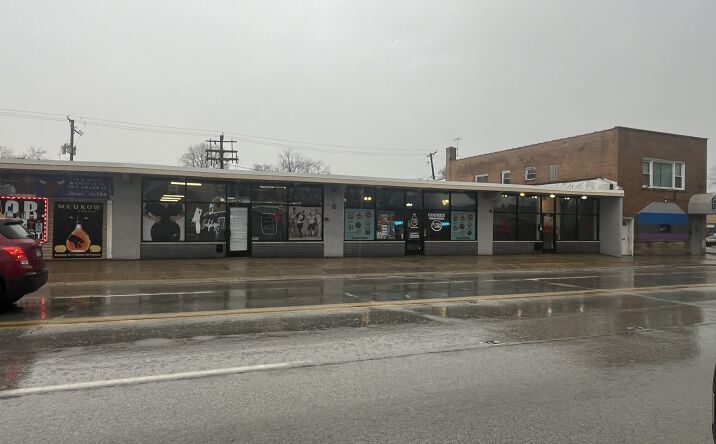 Pictures of Retail property located at 1250 W 127th Street, Calumet Park, IL 60827 for sales - image #1