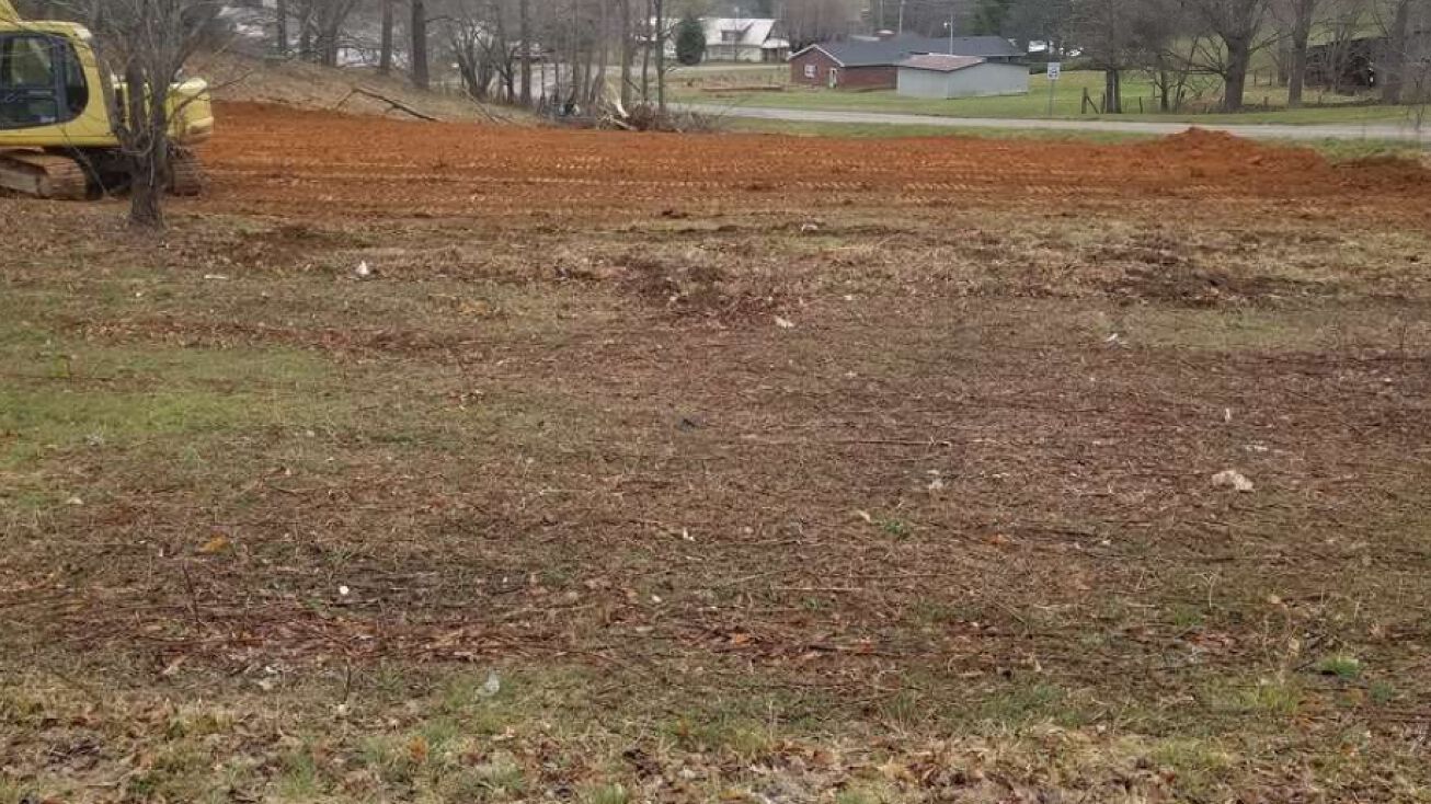 9250 US Highway 421 N, Zionville, NC 28698