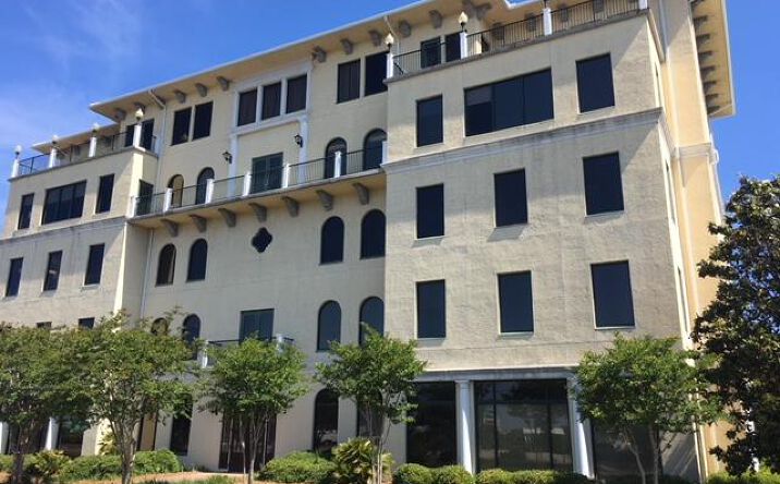 Pictures of Retail, Office property located at 543 Harbor Blvd, Destin, FL 32541 for sales - image #1