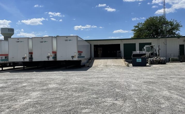 Pictures of Industrial property located at 106 Mooney Drive, Bourbonnais, IL 60914 for sales - image #1