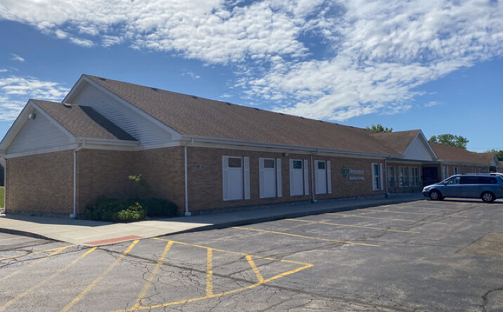 Pictures of Office property located at 895 S State Street S, Hampshire, IL 60140 for sales - image #1