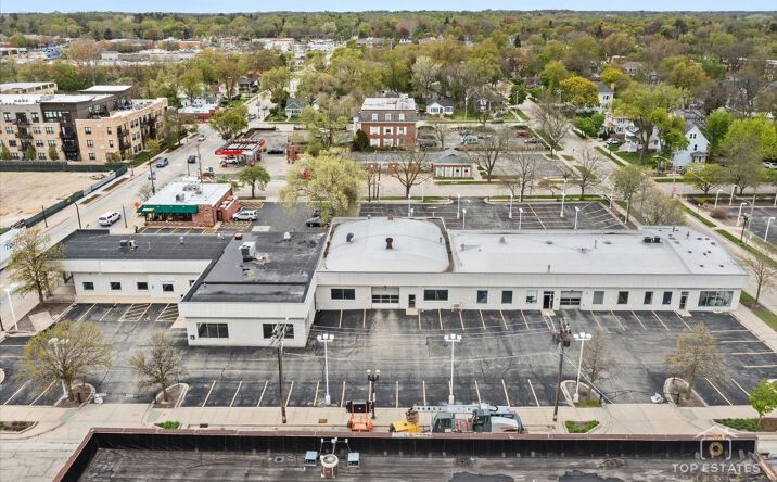 Pictures of Business for Sale, Multifamily, Retail property located at 206 N Cook Street, Barrington, IL 60010 for sales - image #1