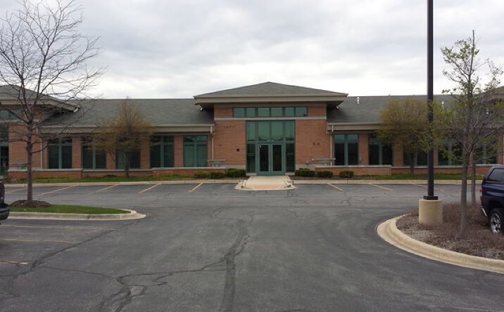 Pictures of Office, Multifamily property located at 28377 Davis Parkway 607, Warrenville, IL 60555 for sales - image #1