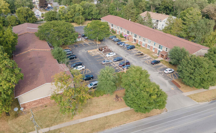 Pictures of Multifamily property located at 604-620 E Grant Highway, Marengo, IL 60152 for sales - image #1