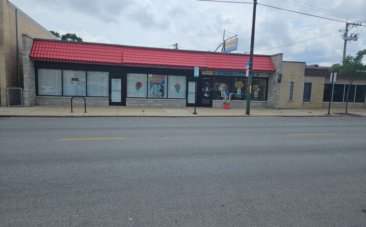 Pictures of Retail property located at 5535 W Montrose Avenue, Chicago, IL 60641 for sales - image #1