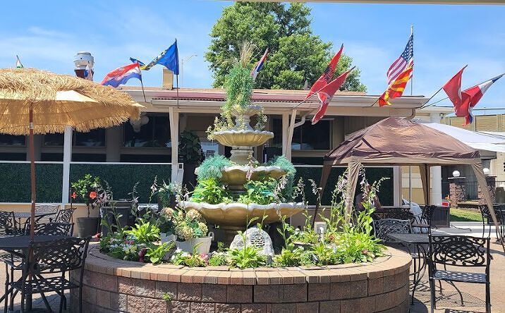 Pictures of Business for Sale, Retail property located at 9845 Lawrence Avenue, Schiller Park, IL 60176 for sales - image #1
