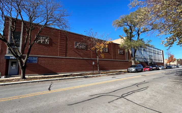 Pictures of Retail, Industrial property located at 1401 S Circle Avenue, Forest Park, IL 60130 for sales - image #1
