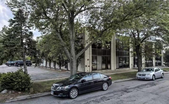 Pictures of Office property located at 10001 Derby Lane, Westchester, IL 60154 for sales - image #1