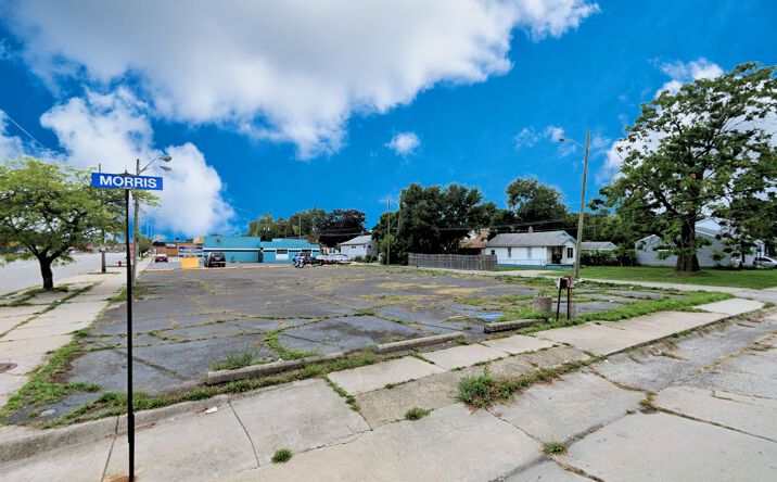 Pictures of Land property located at LOT 398 Dix Highway, Lincoln Park, MI 48146 for sales - image #1