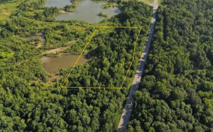 Pictures of Land property located at IN-135, Mauckport, IN, Mauckport, IN null for sales - image #1