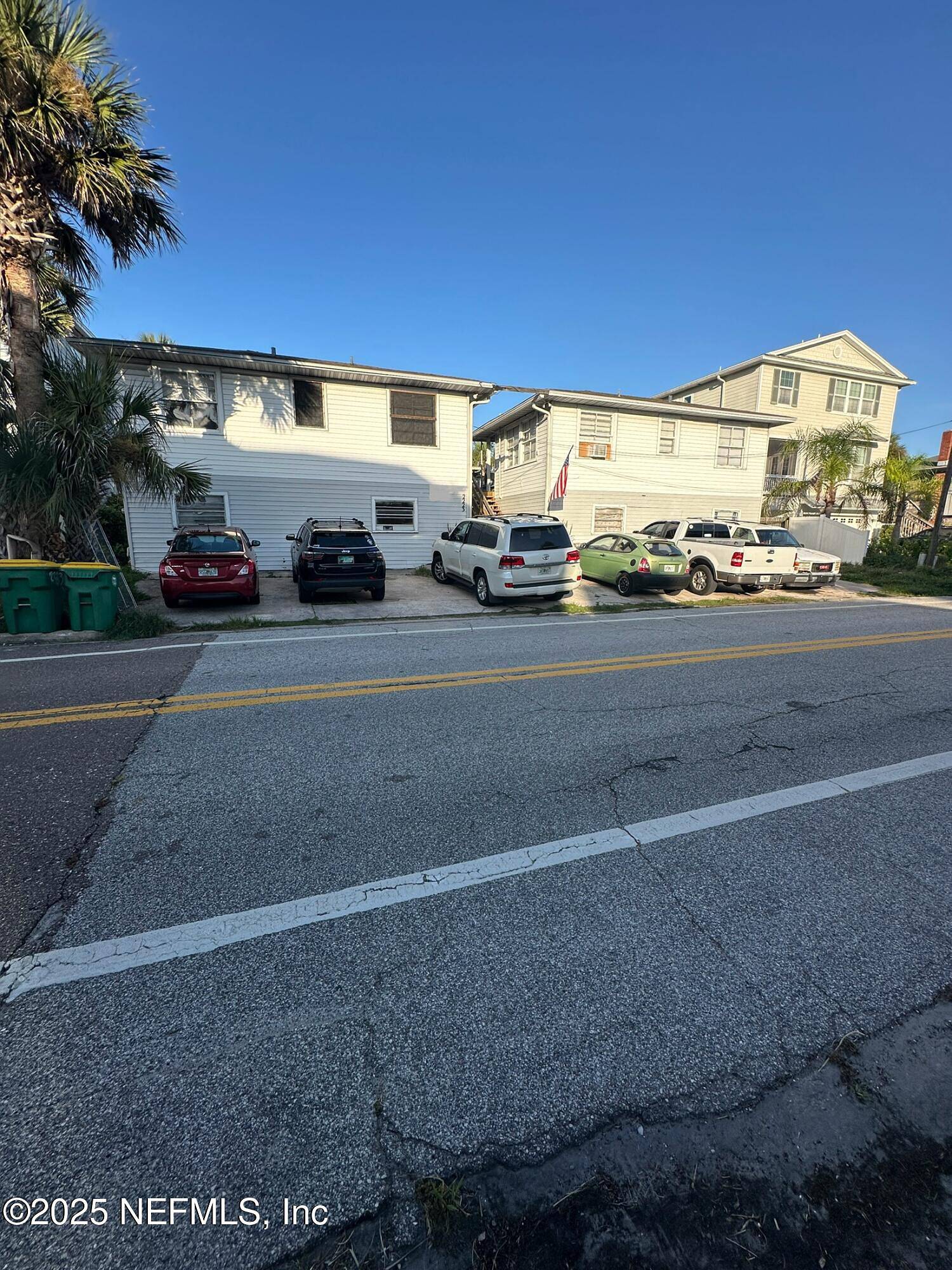 2223 2225 1ST Street S 1 2 3 4