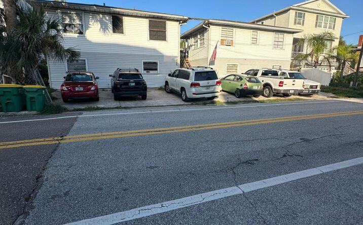 Pictures of Multifamily property located at 2223 2225 1ST Street S 1 2 3 4, Jacksonville Beach, FL 32250 for sales - image #1