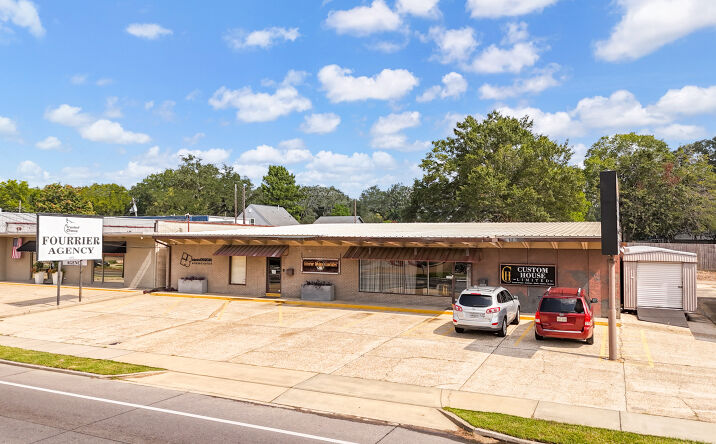 Pictures of Retail, Office property located at 4343 Government St, Baton Rouge, LA 70806 for sales - image #1