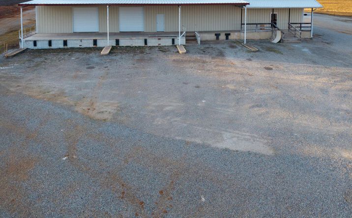Pictures of Retail, Industrial property located at 1205 Bratton Ave, West Plains, MO 65775 for sales - image #1