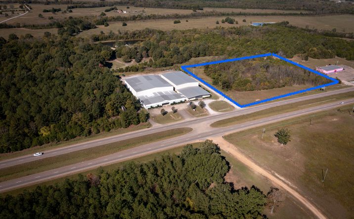 Pictures of Land property located at 1025 Highway 45 Alt, Starkville, MS 39759 for sales - image #1