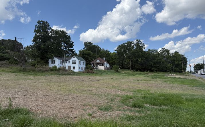 Pictures of Land property located at 3107 Court U, Birmingham, AL 35208 for sales - image #1