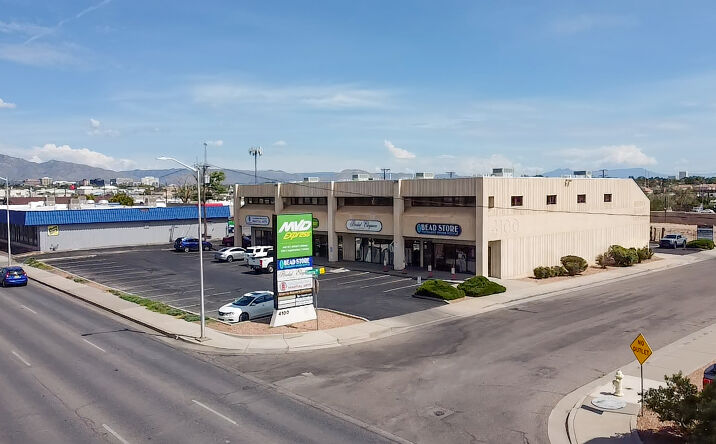 Pictures of Office, Retail property located at 4100 Menaul Blvd NE, Albuquerque, NM 87110 for sales - image #1