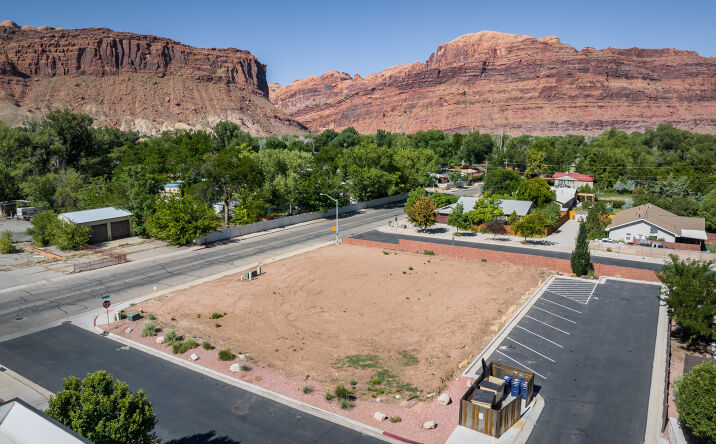 Pictures of Land, Mixed Use, Multifamily, Office, Senior Living property located at 656 W 400 N, Moab, UT 84532 for sales - image #1