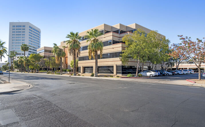 Pictures of Office property located at 202 E Earll Dr, Phoenix, AZ 85012 for sales - image #1
