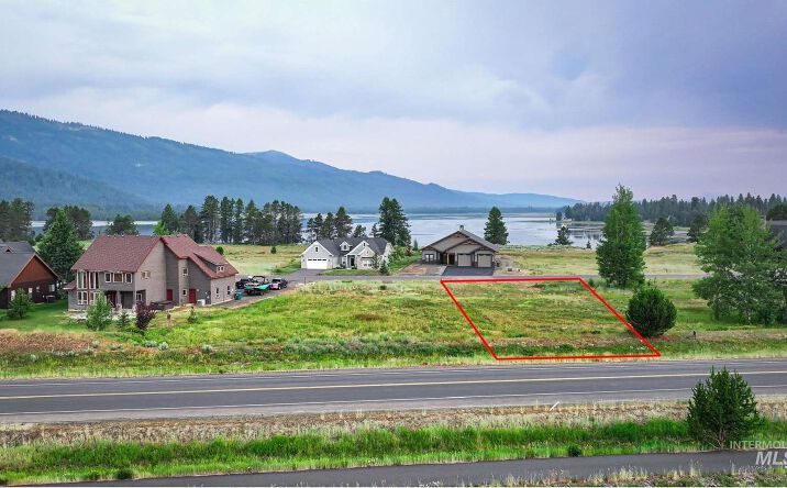 Pictures of Land property located at 13116 Hawks Bay Rd, Donnelly, ID 83615 for sales - image #1