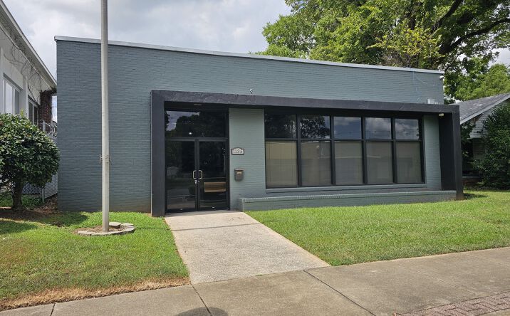Pictures of Office property located at 1135 Ford Ave, Birmingham, AL 35217 for sales - image #1