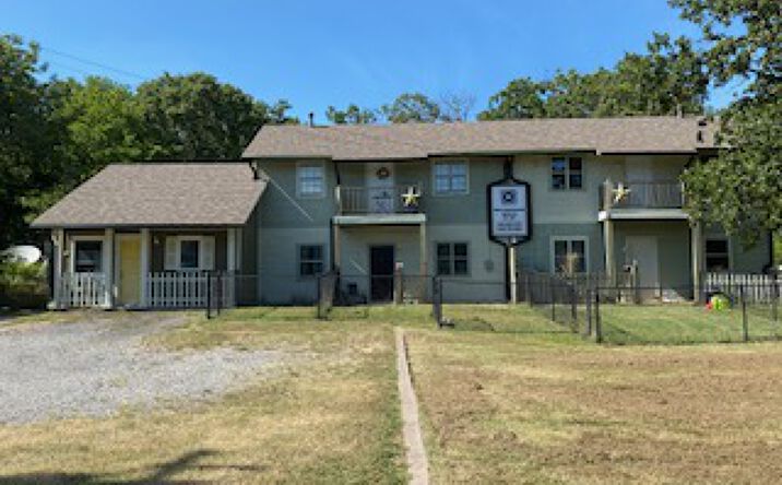Pictures of Multifamily property located at 34251 E 700 Rd, Wagoner, OK 74467 for sales - image #1