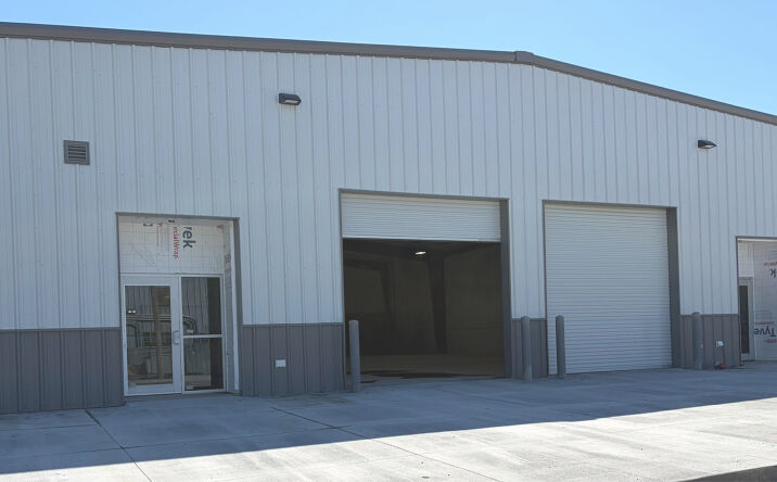 Pictures of Industrial property located at 2416 Castelar St, Omaha, NE 68108 for sales - image #1