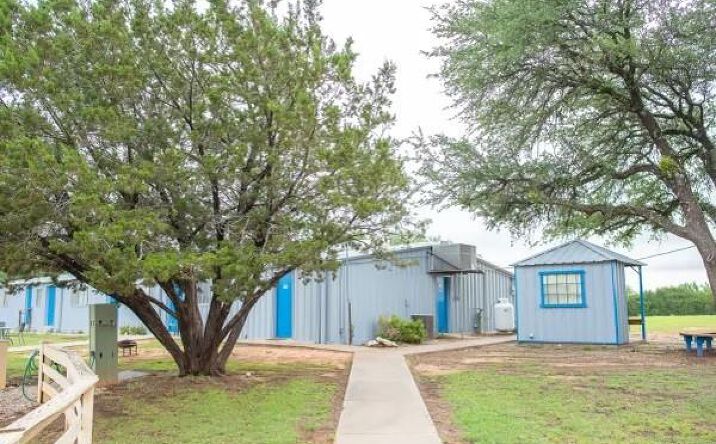 Pictures of Retail property located at 128 Yellowstone Dr, Whitney, TX 76692 for sales - image #1