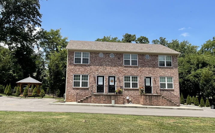Pictures of Multifamily property located at 1430 E Main St, Murfreesboro, TN 37130 for sales - image #1