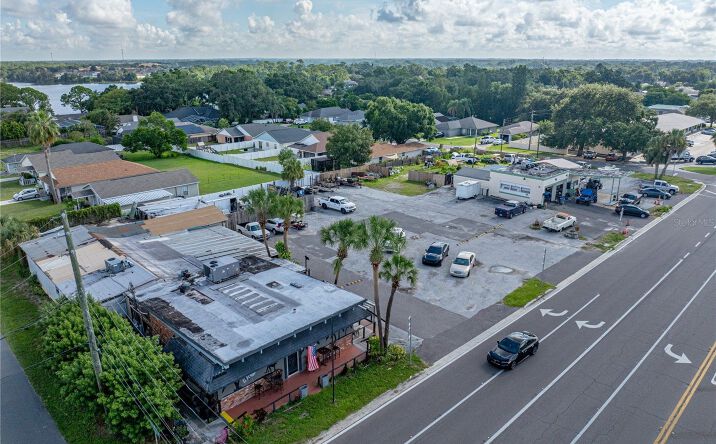 Pictures of Retail, Mixed Use property located at 2995 Cypress Gardens Rd, Winter Haven, FL 33884 for sales - image #1