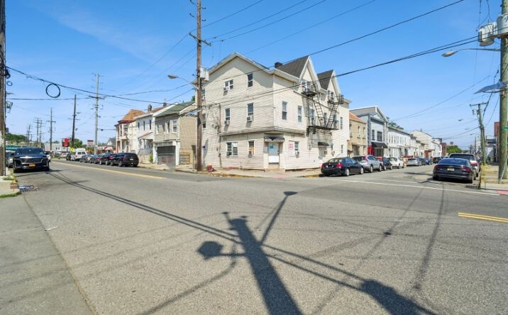 Pictures of Multifamily property located at 196 Beech St, Paterson City, NJ 07501-3419 for sales - image #1