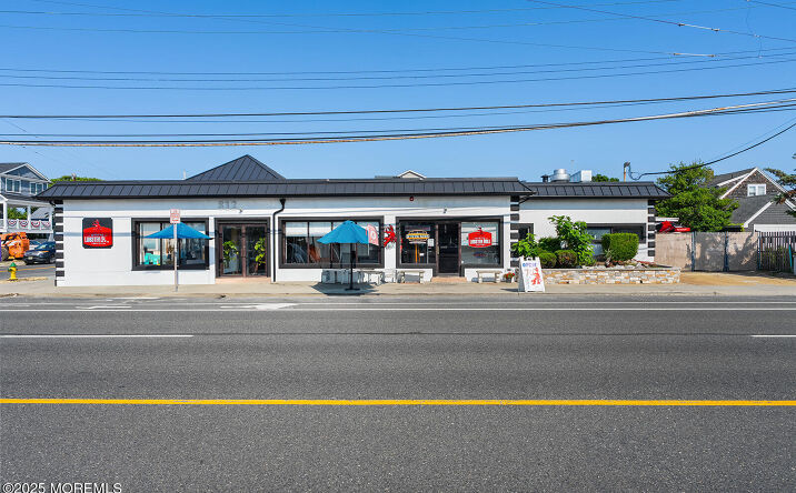 Pictures of Special Purpose property located at 812 NE Central Avenue, Seaside Park, NJ 08752 for sales - image #1