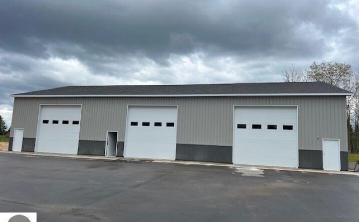 Pictures of Special Purpose property located at 5839 Storage Loop Drive, Traverse City, MI 49685 for sales - image #1