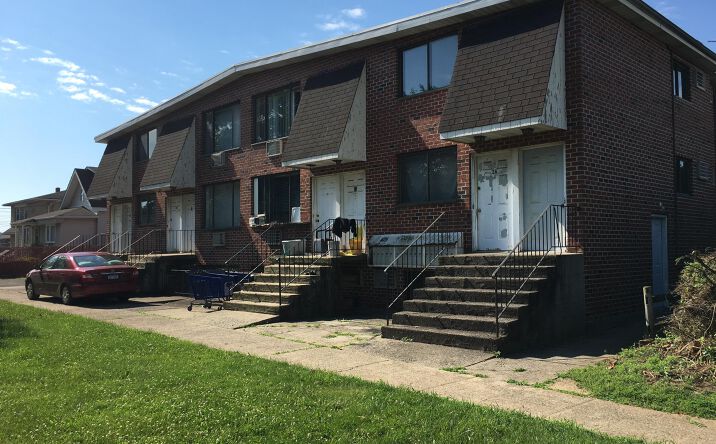 image of property at 475 MORNINGSTAR ROAD Staten Island NY 10303