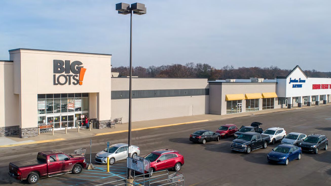 1650 East Sherman Boulevard, Muskegon, MI 49444 Retail Property for