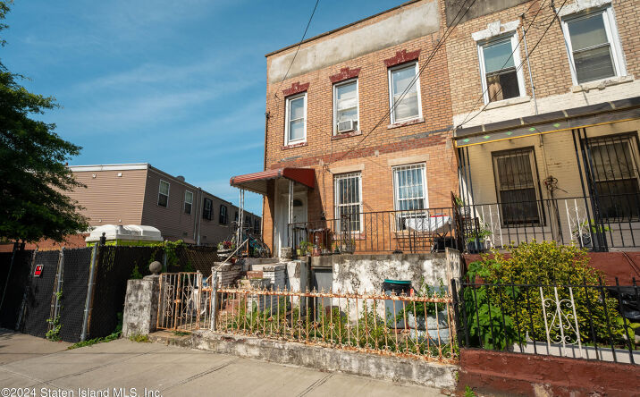 Pictures of Multifamily property located at 610 Alabama Avenue, Brooklyn, NY 11207 for sales - image #1