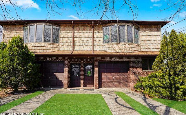 Pictures of Multifamily property located at 290 - 292 Woolley Avenue, Staten Island, NY 10314 for sales - image #1