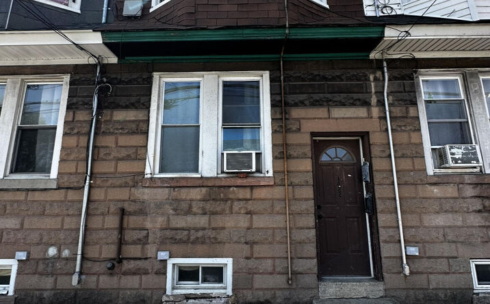 Pictures of Multifamily property located at 1422 Castleton Avenue, Staten Island, NY 10302 for sales - image #1