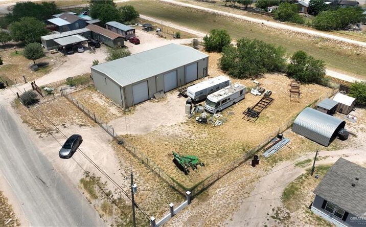 Pictures of Industrial property located at 39100 Circle 6, Penitas, TX 78576 for sales - image #1